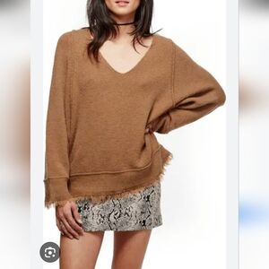 Free PeopleIrresistable Brown V-Neck Sweater with Frayed Hem Suze XS